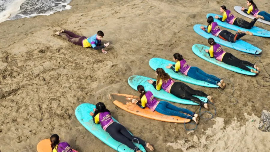 Are there summer camps that truly combine English and adventure?